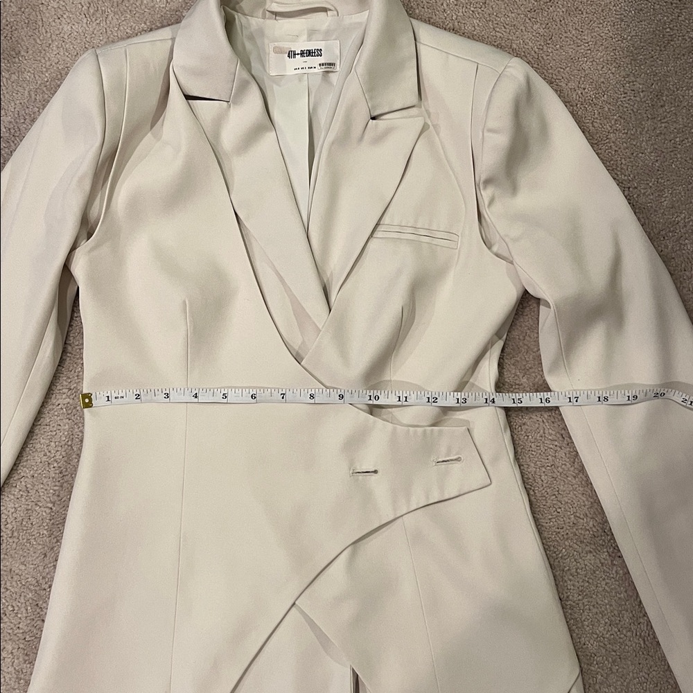 4th and reckless Elegant Cream Blazer Dress - Picture 7 of 9